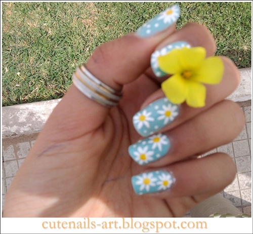 daisy-flowers-cutenailsart