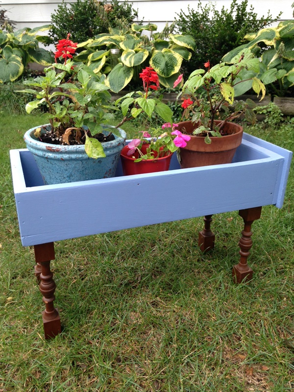 DIY Upcycled Dresser Drawer Planter Box