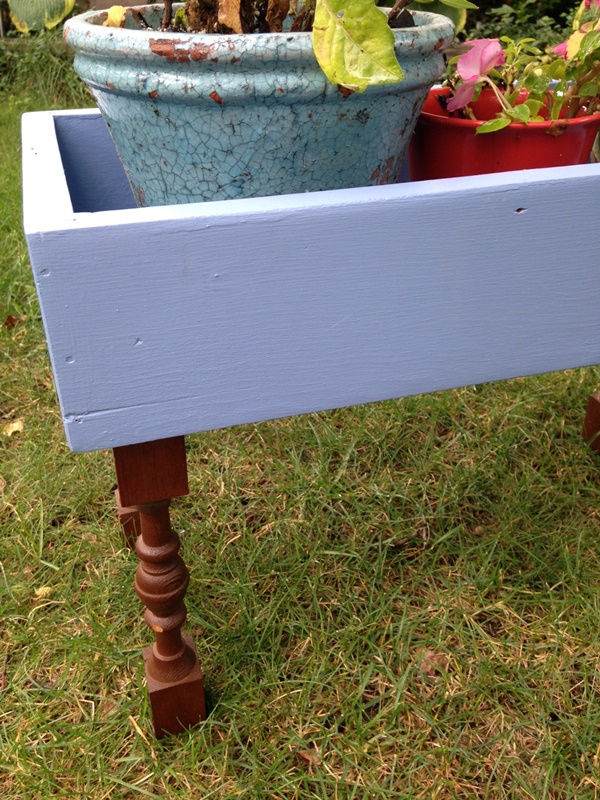 Upcycled Dresser Drawer DIY Planter Box